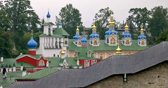 The Holy Dormition-Pskov Caves Monastery. Photograph from temples.ru.