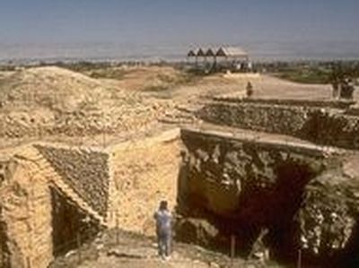 Russian archeologists find remains of supposed monastery in Jericho