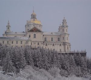 Pochaev Lavra in winter. Photo: Markel / katehizis.ru