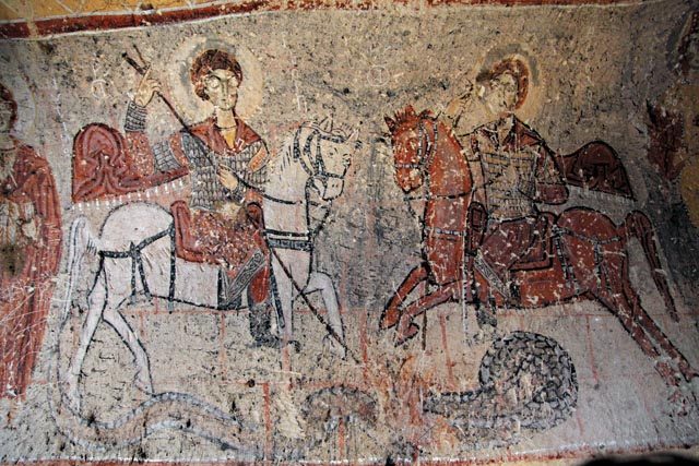 Фреска в храме Святого Онуфрия, на которой изображены святые великомученики Георгий Победоносец и Феодор Стратилат
