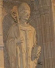 Статуя святителя Иуста в Рочестерском соборе