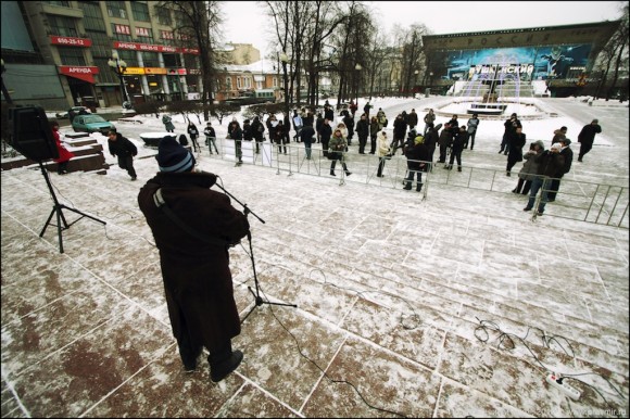 На антицерковном митинге. Фото: М.Моисеев / ПравМир.Ру