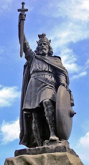 Статуя св. Альфреда Великого в Винчестере