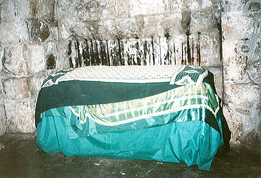 Гробница в пещере преподобной Пелагии