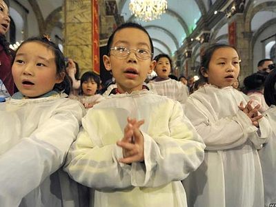 Archimandrtie Tikhon (Shevkunov): “Seeing young Chinese Christian seekers is the most astounding experience I’ve had in a long time.”