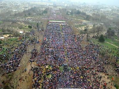 Estimated 1 million+ march in Paris against gay ‘marriage’ plans