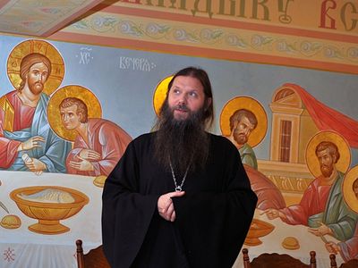 Archpriest Artemy Vladimirov to meet parishioners of the Church of three Holy Hierarchs in Paris