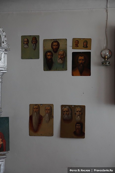Examples for icon painting