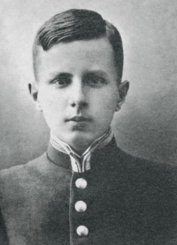 Николай Раевский — золотой медалист Каменец-Подольской гимназии. 1913 год