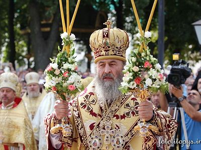  Metropolitan Onufry of Kiev and All Ukraine Enthroned at Kiev Monastery of the Caves