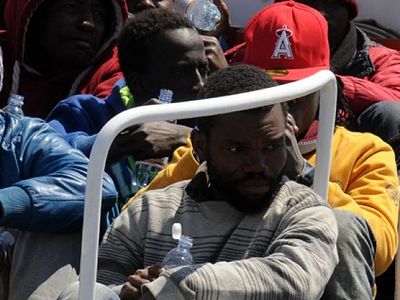 Италия: арестованы мигранты-мусульмане, выбросившие за борт христиан