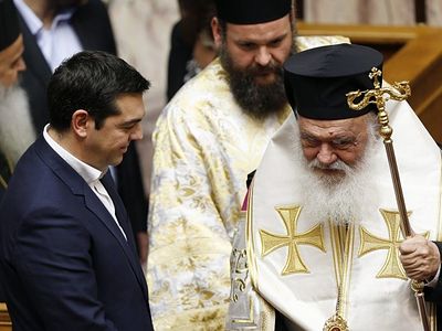 Greek Orthodox leader calls for 'Yes' vote in bailout referendum