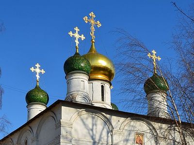 Божественная литургия в Сретенском монастыре в день памяти прп. Сергия Радонежского