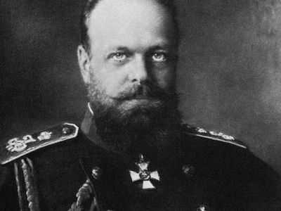 Alexander III Shrine to be Opened Tuesday for DNA Study in Probe into Death of Last Russian Tsar's Family