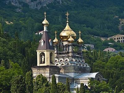«Людей в храме больше стало»