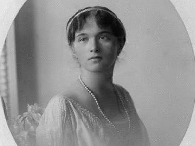 Grand Duchess Olga Nikolaevna's Personal Photo Album Digitalized