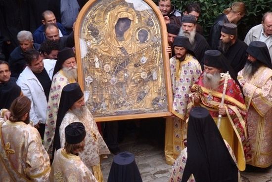 Чудо в Дохиарском монастыре: немой от рождения заговорил перед чудотворной иконой