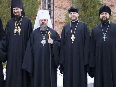 Donbass Priests between Heaven and the Abyss