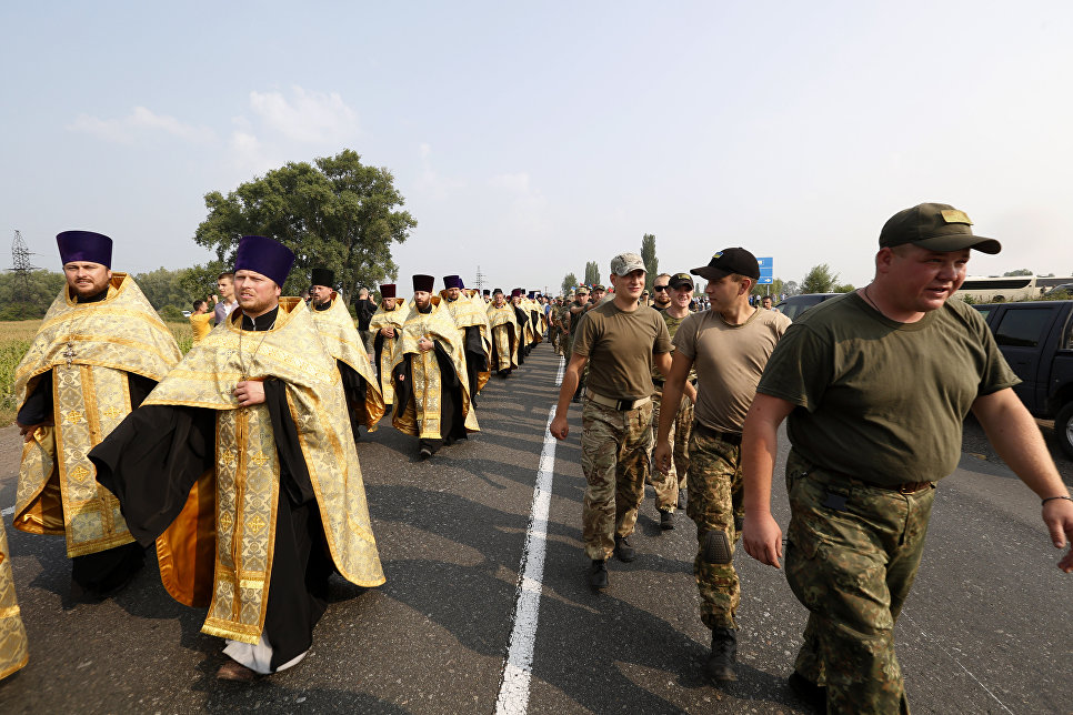 UKRAINIAN NATIONALISTS SEEK TO FORCIBLY RENAME UKRAINIAN ORTHODOX CHURCH