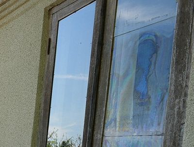 Abkhazian house becomes place of pilgrimage after supposed face of Mother of God appears in window