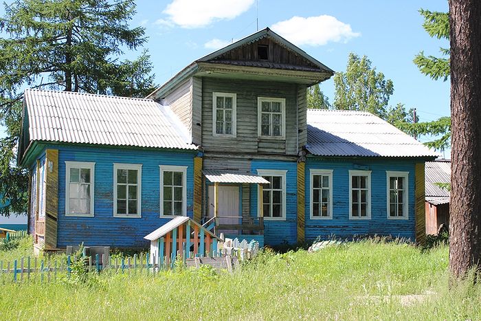 Дом священника Николая Перебатинского в селе Руч, где гостил и священномученик Николай Доброумов