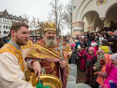 3 Questions and 3 Answers with an Orthodox Priest: What if you are 45 and you don't feel the fullness of life?