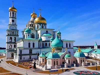 Паломничество в России: пути и традиции