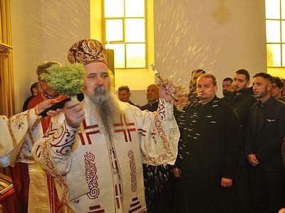 Епископ Фотије освештао обновљени храм Светог пророка Илије у Доњој Палежници