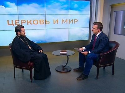 Верующих канонической Украинской Православной Церкви пытаются силой загнать в созданную на Украине новую раскольничью структуру