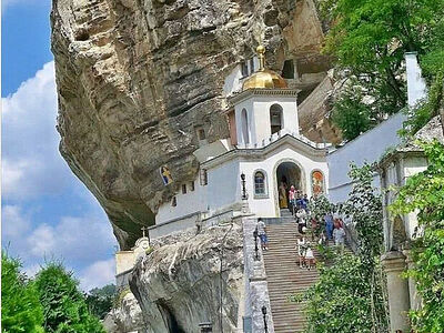 Крымская лавра. «Монастырь – это место, где живут в другом измерении»
