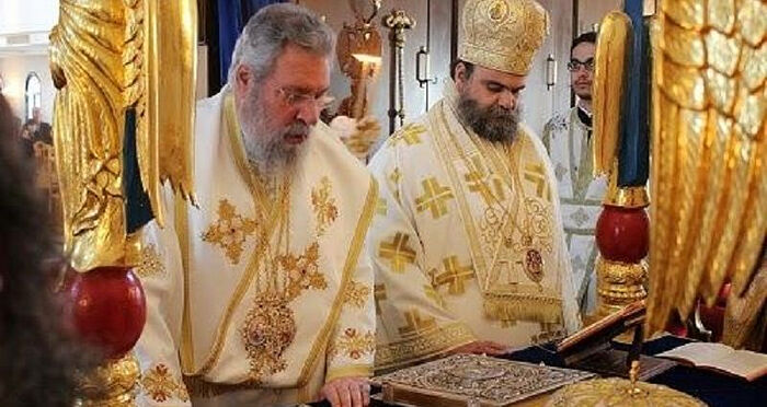 Член Синода Кипрской Церкви заявил, что прекращает сослужение с архиепископом Хризостомом