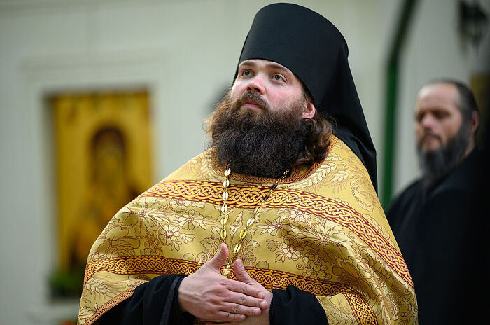 Иеромонах Иларион (Карандеев) назначен исполняющим обязанности наместника Псково-Печерского монастыря