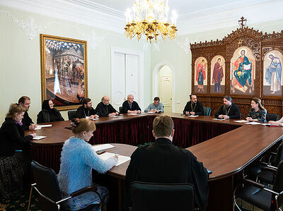 В Финансово-хозяйственном управлении состоялось совещание по реставрации церковных объектов культурного наследия в Москве