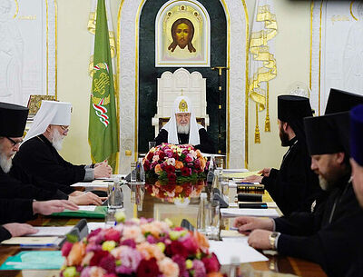 Под председательством Святейшего Патриарха Кирилла состоялось очередное заседание Архиерейского совета Московской митрополии