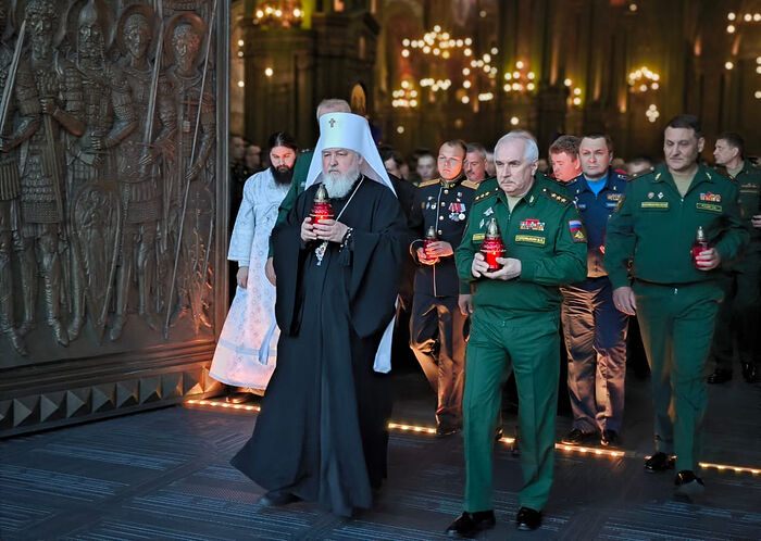 В Патриаршем соборе в честь Воскресения Христова — главном храме Вооруженных сил России прошла мемориальная акция «Свеча памяти»