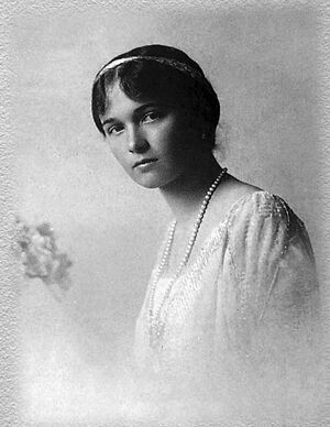Святая Великая княжна Ольга Николаевна Романова (1895–1918)