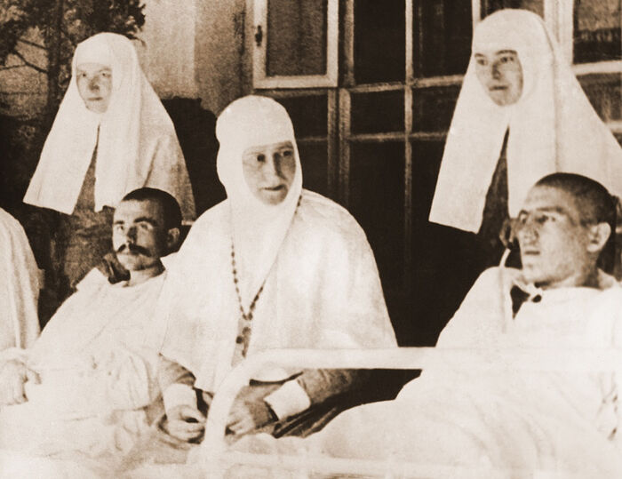 Благотворительная деятельность Великой княгини Елизаветы Федоровны во время Русско-Японской и Первой мировой войн