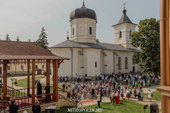 595th anniversary of Moldovan monastery