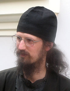 http://www.pravoslavie.ru/htdocs/sas/image/monk-pnteleimon.jpg