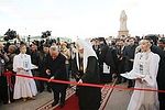 Святейший Патриарх Кирилл возглавил торжественное открытие Духовно-просветительского центра в Якутске