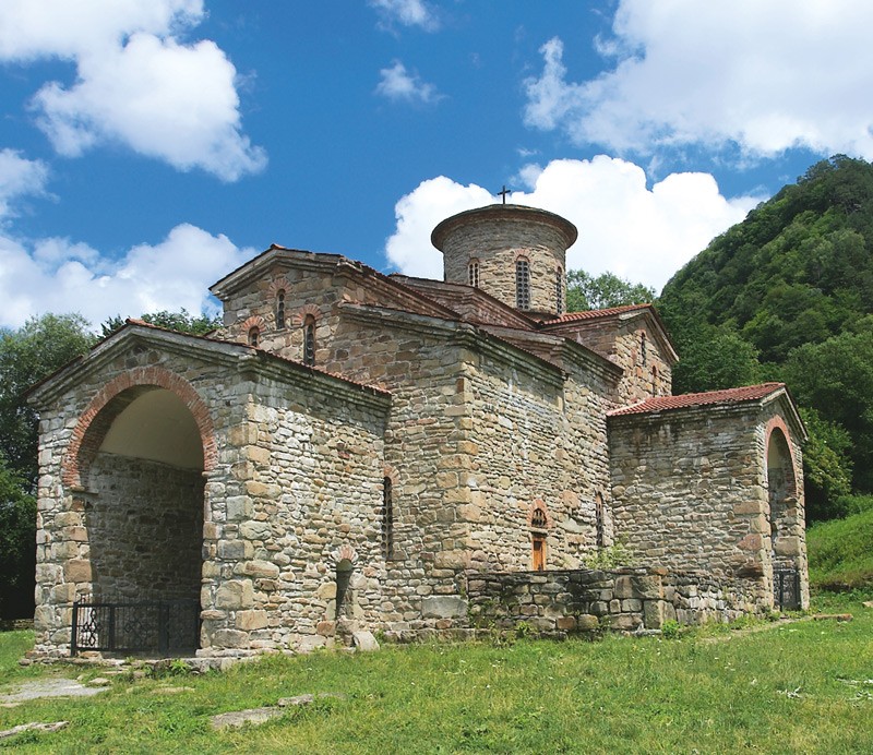 Собор в честь святого великомученика и Победоносца Георгия, Х век