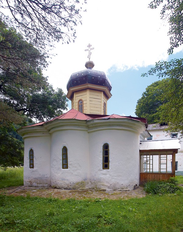 Храм святого пророка Божия Илии, IX век, (купол восстановлен в XIX веке)