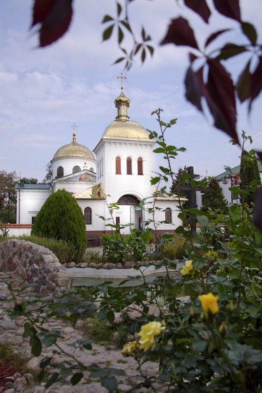 Церковь св. Онуфрия Великого, Яблочна 