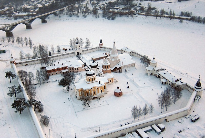 Старицкий Свято-Успенский монастырь