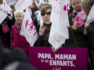 Толерантная Франция против однополых браков
