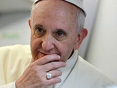 Папа Римский обратился к гей-сообществу с 