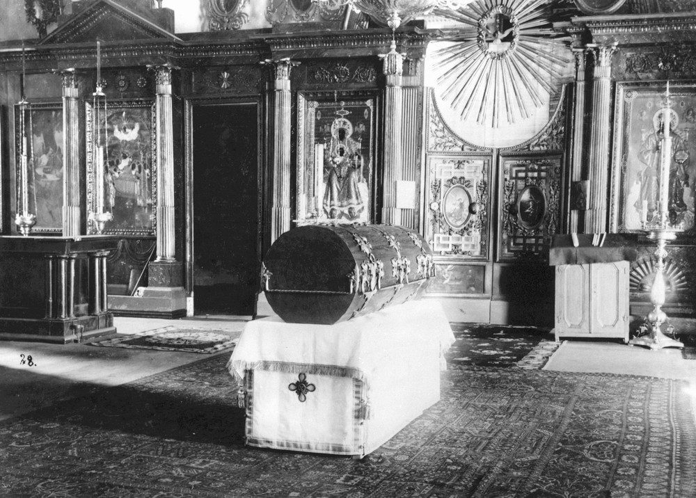 The reliquary that held St. Seraphim’s relics, made in the traditional style, in the Church of Sts. Zosima and Savvaty.