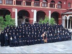 Public prosecutor's office of the Supreme court of Greece: Archimandrite Ephraim of Vatopedi not guilty