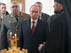 Владимир Путин посетил храм на военной базе в Гюмри