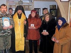  На самый бедный приход епархии отправился в день святителя Николая епископ Карасукский Филипп